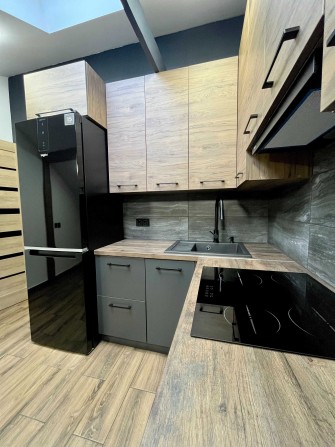 Квартира в центрі з сучасним ремонтом та функцією 4к. Під постанови. - фото 1