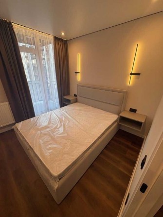 Сучасна квартира у центрі ! Супер локація! - фото 1