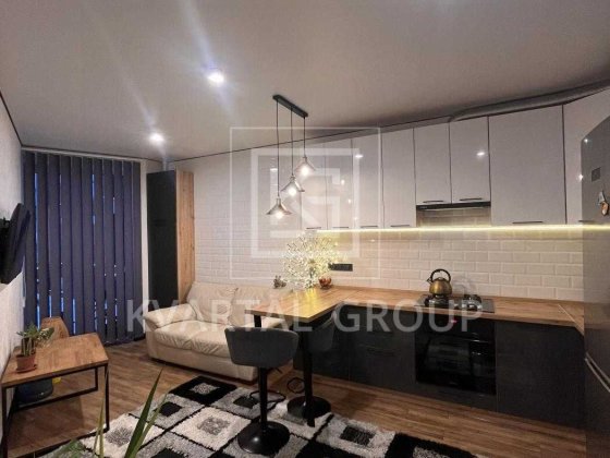 Двокімнатна з новим ремонтом Ирпень