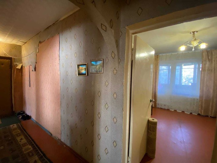 Продаётся трёхкомнатная квартира на мкрн. районе Солнечный - фото 1