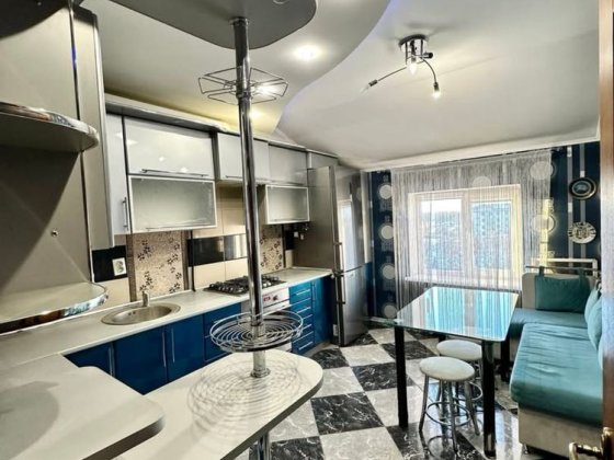 2-кімнатна квартира з автономним опаленням Луцк