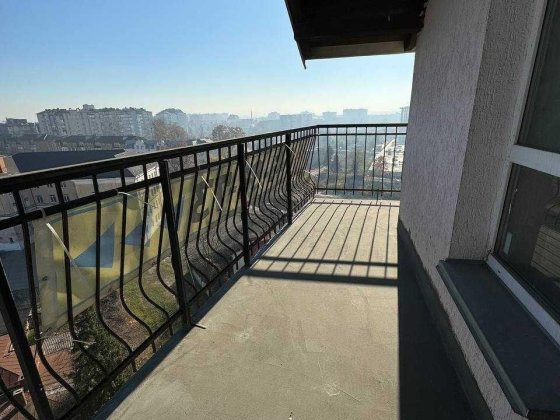 3-к, Національної Гвардії вул., 3А Івано-Франківськ