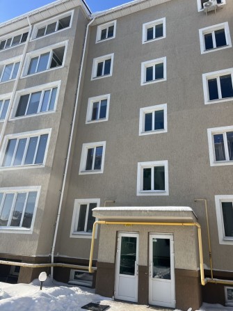 Терміново! Найдешевша 1к 35м2 з балконом в зданому будинку! - фото 1