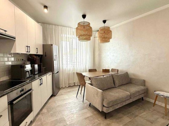 Продам Євро3к квартиру з ремонтом в центрі міста! Буча