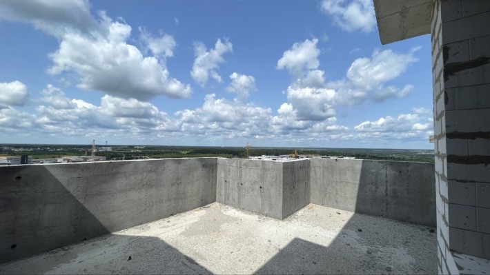 Єксклюзивна 1-но кімнатна 51м2 з терасою ЖК Гранд Бурже Буча - фото 1