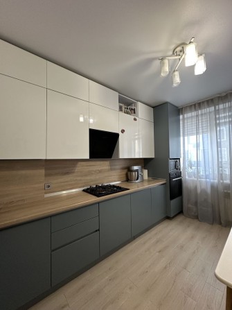 Однокімнатна з гарним ремонтом жк Континент Буча - фото 1