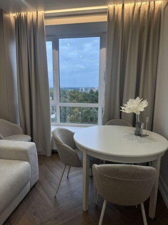 Квартира з новим ремонтом. - фото 1