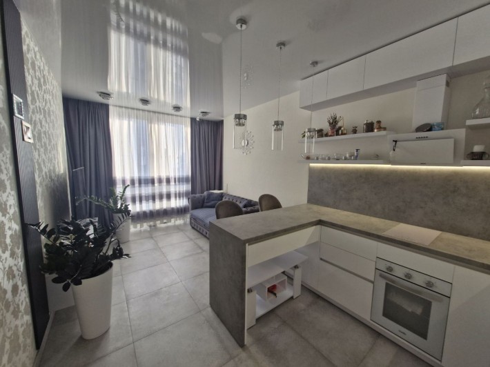 Сучасна євро 2 к квартира з новим ремонтом. ЖК Центральний 2 Ірпінь - фото 1