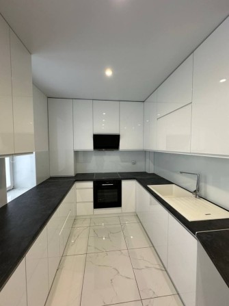 Продам велику 2-х кімнатну квартиру з ремонтом. На Каскаді - фото 1