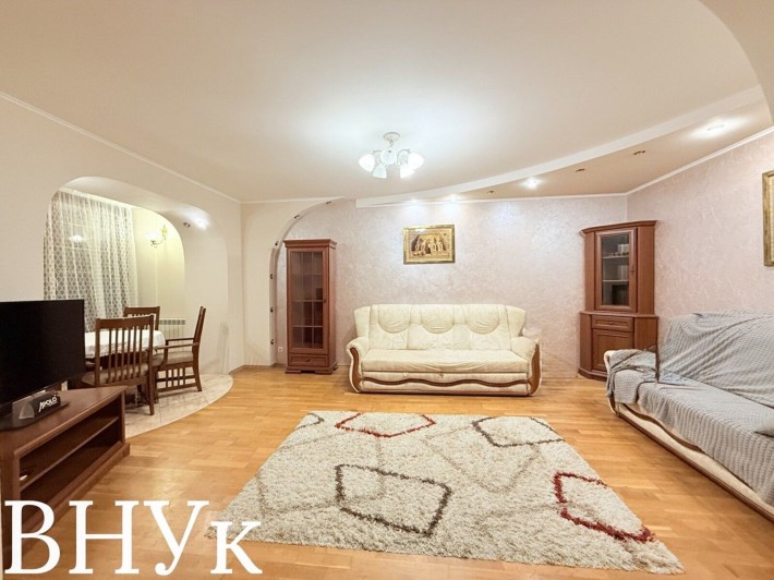 Продаю 3-кімнатну квартиру в районі Порт Сіті - фото 1