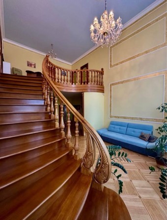 Елітна, 2-рівнева квартира  в самому центрі Луцька - фото 1