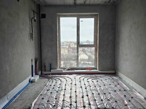 Продам готову 1к квартиру в центрі вул. Бандери, видова на місто Івано-Франківськ