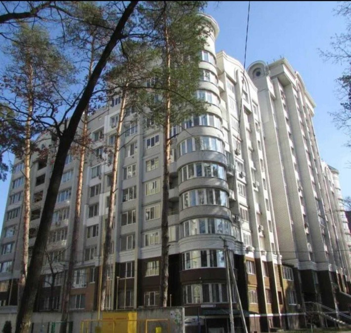 Велика 2 кімнатна квартира з РЕМОНТОМ біля парків та школи у Ірпені! - фото 1