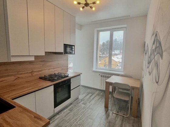 Продаю квартиру з новим РЕМОНТОМ! Площа 40м2, ГАЗОВЕ опалення Ирпень