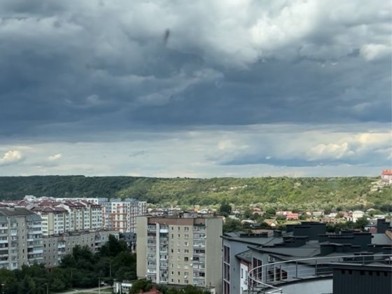 Продаж 2-ох кім квартири + кухня студія та тераса Ивано-Франковск