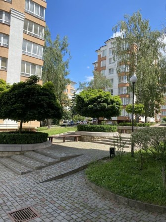 ОЗЕРО/укомплектована 2 кімнатна в ЖК закритого типу - фото 1