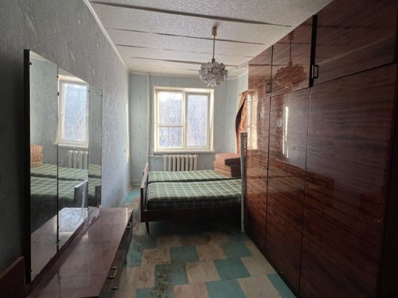 Продам 2 кімнатну квартиру провулок Бульварний 13 Кривий Ріг