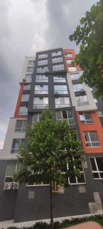 2к квартира у зручному районі - фото 1