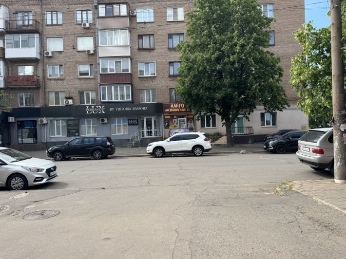 Продається 1 кімнатна квартира на площаді Визволення . - фото 1