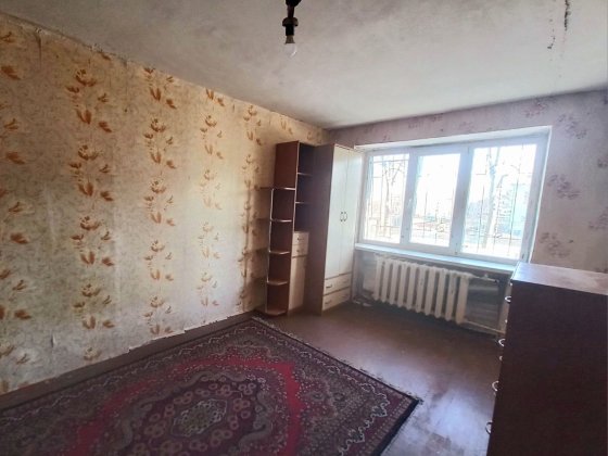 Продам 1 комн.квартиру на 44 квартале. Кривой Рог