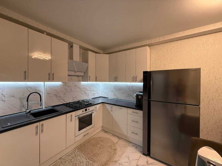 Продаю справді Євро 2К з ремонтом та меблями. Газ. - фото 1