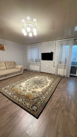 3к! квартира, Поділ, 5/9 поверх, 73 м3, євроремонт, цегла, 2 балкони - фото 1