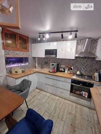 Продам 3к квартиру 70кв.м., цегла, котел, р-н Конкорда - фото 1