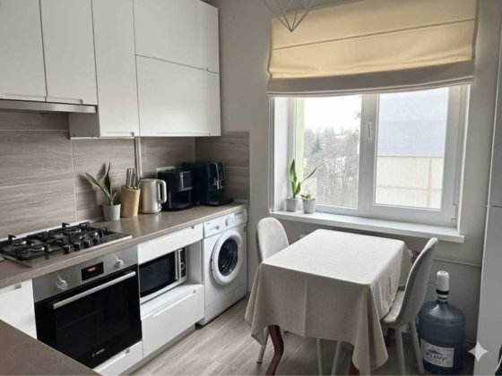 Продаж 2-к квартири з ремонтом на Садах 1 ! Код:22684 Полтава