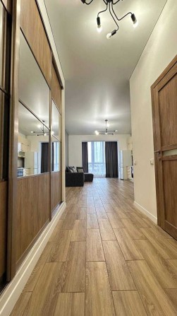 Сучасна квартира в Новобудові біля озера, укомплектована! - фото 1