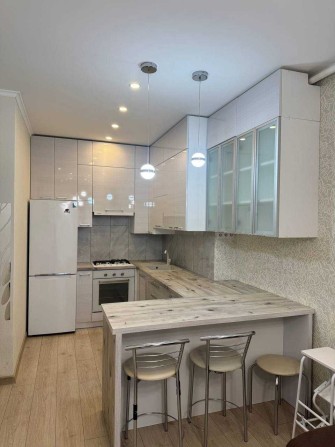 Продам однокімнатну квартиру з терасою - фото 1