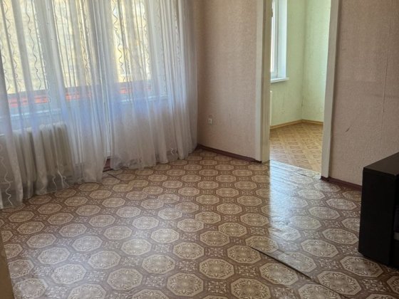 Продаж 2 кімнатноі квартири Покровський район, 44 квартал. Кривой Рог