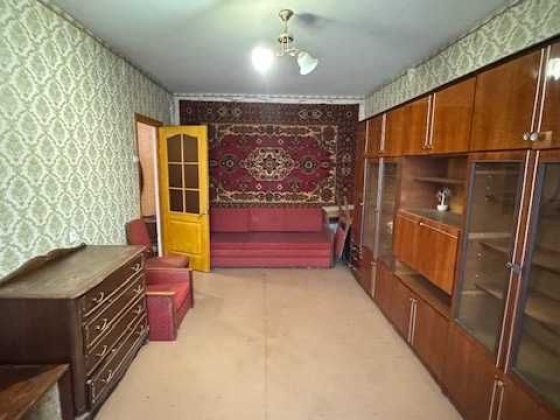 Продам двокімнатну квартиру на м-ні Гірницькому, Саксаганський район. Кривой Рог