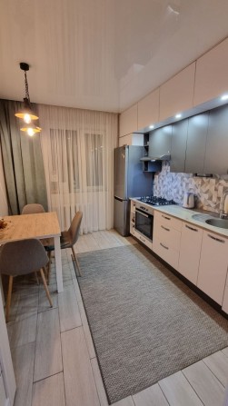 ВІД ВЛАСНИКА! Затишна 3-к. квартира, вул. Г. Крут (р-н "Веселки ") - фото 1