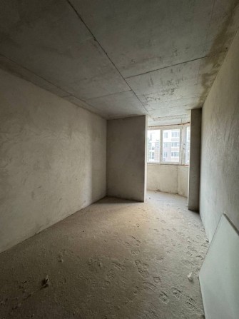 Продам євротрикімнатну квартиру Ірпінь, мінімальне оформлення - фото 1