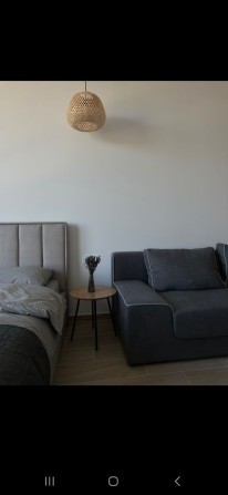 Квартира студія продаж - фото 1