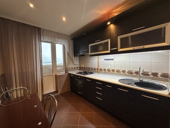 Продам 3-кімнатну квартиру . Північний Ровно