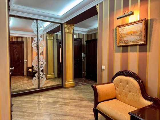 Продам 3-кімнатну квартиру з ремонтом. Мототрек Ровно