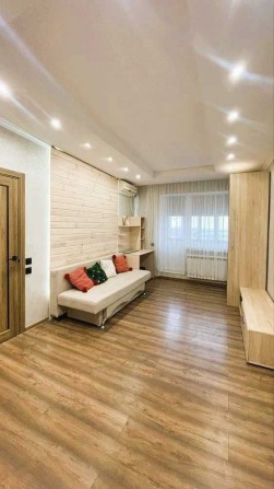 $$ ПРОДАМ квартиру, з ремонтом, р-н Чайка - фото 1