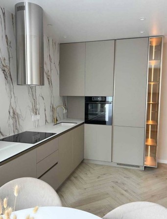 Без комісії! Квартира з дизайнерським ремонтом - фото 1