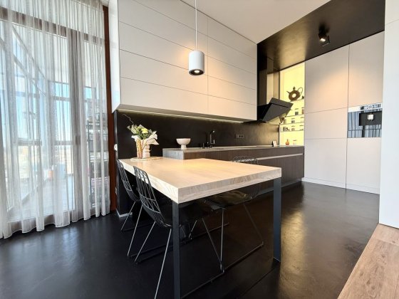 Унікальна пропозиція в Центрі міста. 127м2. Дизайнерський ремонт Полтава