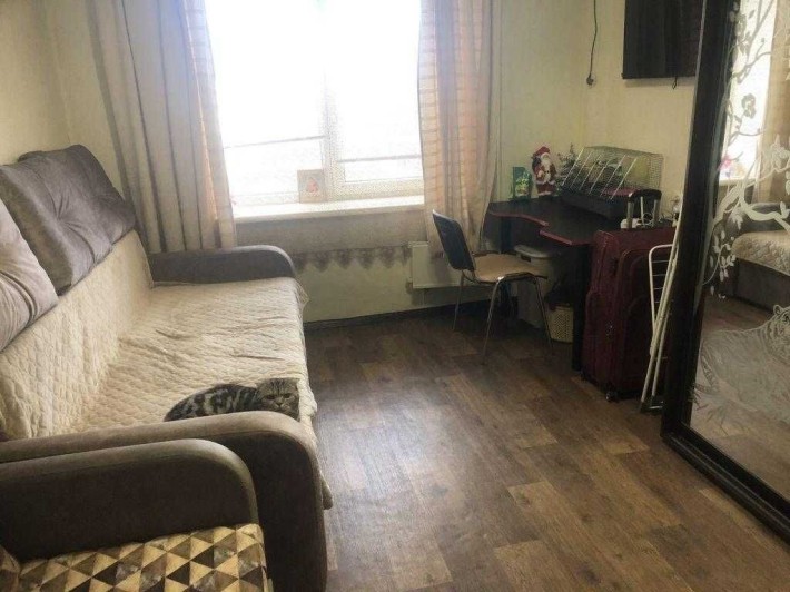 Продається кімнана в районі ГРЛ - фото 1