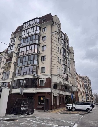 Центр. Цегляний будинок. Автономне опалення. - фото 1