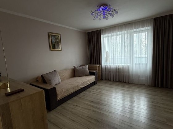 Продаж квартири,  2 окремі кімнати + кухня студія . Тернопіль