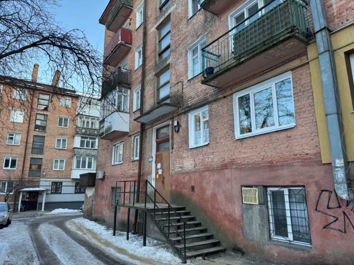 Продам 2-кімнатну квартиру район Чайка - фото 1