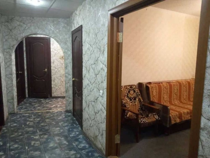 Чотирьохкімнатна квартра для великої родини - фото 1