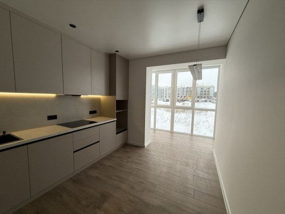 Продаж 1-кімнатної квартири з ремонтом Ровно