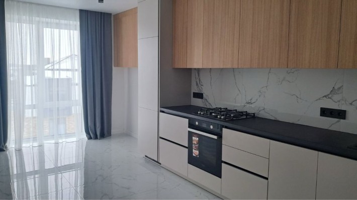 Продаж 1-кімнатної квартири з ремонтом на Щасливому - фото 1