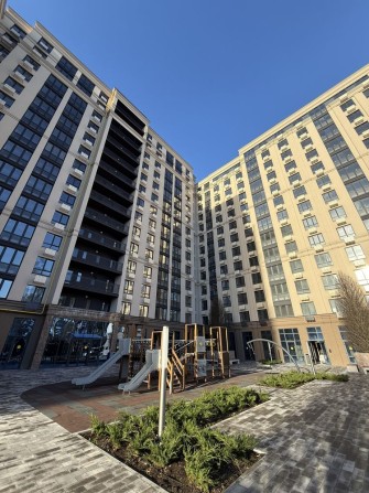 Пентхаус в центрі Ірпеня з просторою терасою 60 м2 - фото 1