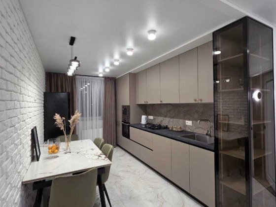 Продаж з-к. квартири р-н ЦЕНТР Тернопіль