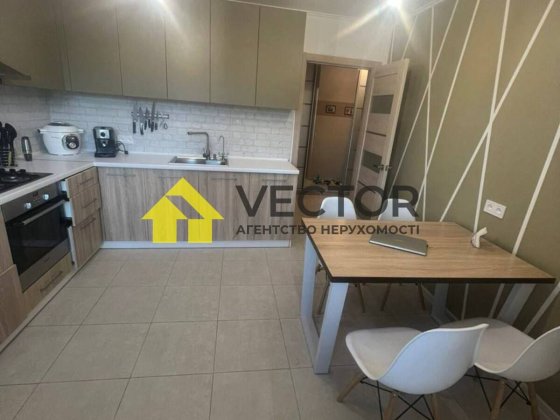 Центр міста! Квартира 48 кв.м. у цегляній новобудові 3/9 Полтава